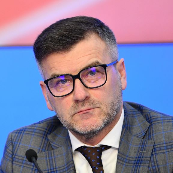 Баширов Марат Фаатович - Политолог, профессор ВШЭ, автор телеграм-канала Политджойстик